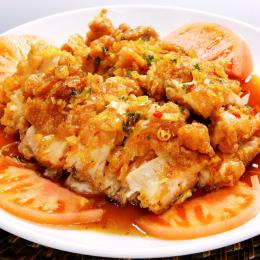 鶏唐揚げの特製ソース掛け