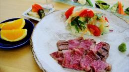 葉山牛あぶり牛刺風コース