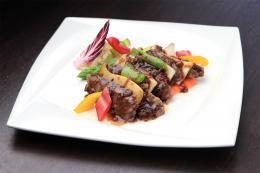 和牛と自家製XO醤炒め