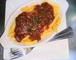 チェダーチーズのメキシカンチリポテト