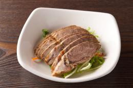 牛肉の薬膳醤油煮込み  