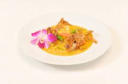 ソフトシェルクラブのカレー卵炒め  