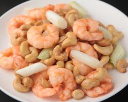 腰果蝦仁（エビとカシューナッツ炒め）