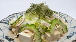 海ぶどうと 島豆富のサラダ