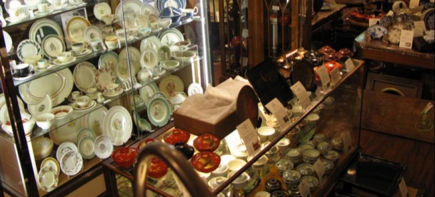 Kiya Antiques キヤ・アンティークス　横浜本店フォト6